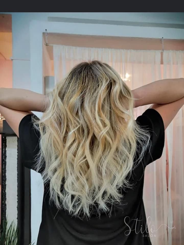 Blondes & babylights done at Stilo Salón, Roma Norte, Mexico City