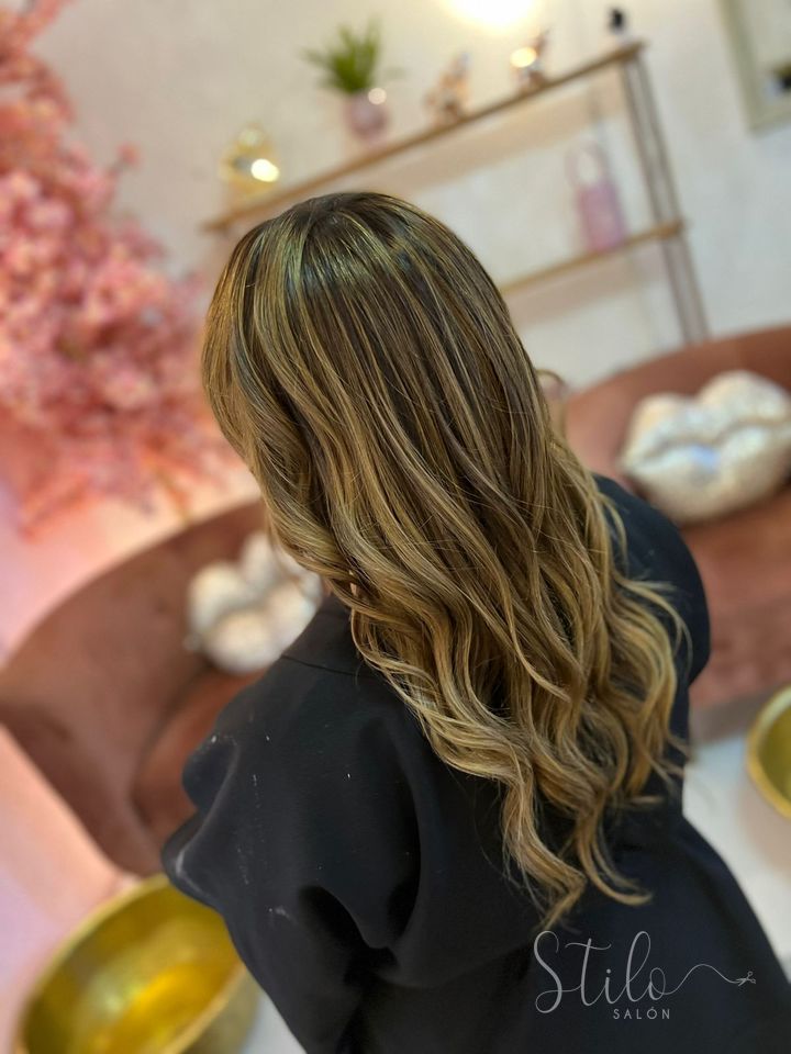 Balayage done at Stilo Salón, Roma Norte, Mexico City