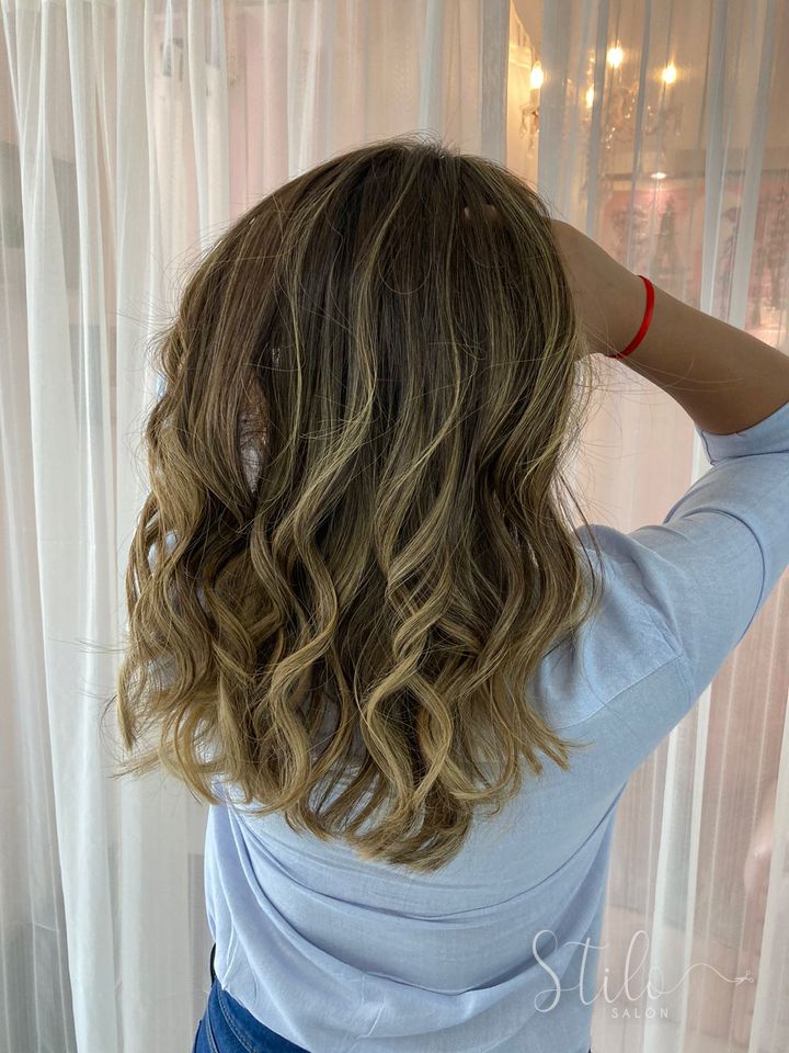 Balayage done at Stilo Salón, Roma Norte, Mexico City