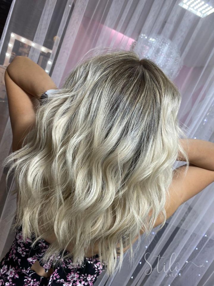 Blondes & babylights done at Stilo Salón, Roma Norte, Mexico City