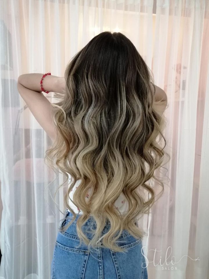 Balayage done at Stilo Salón, Roma Norte, Mexico City