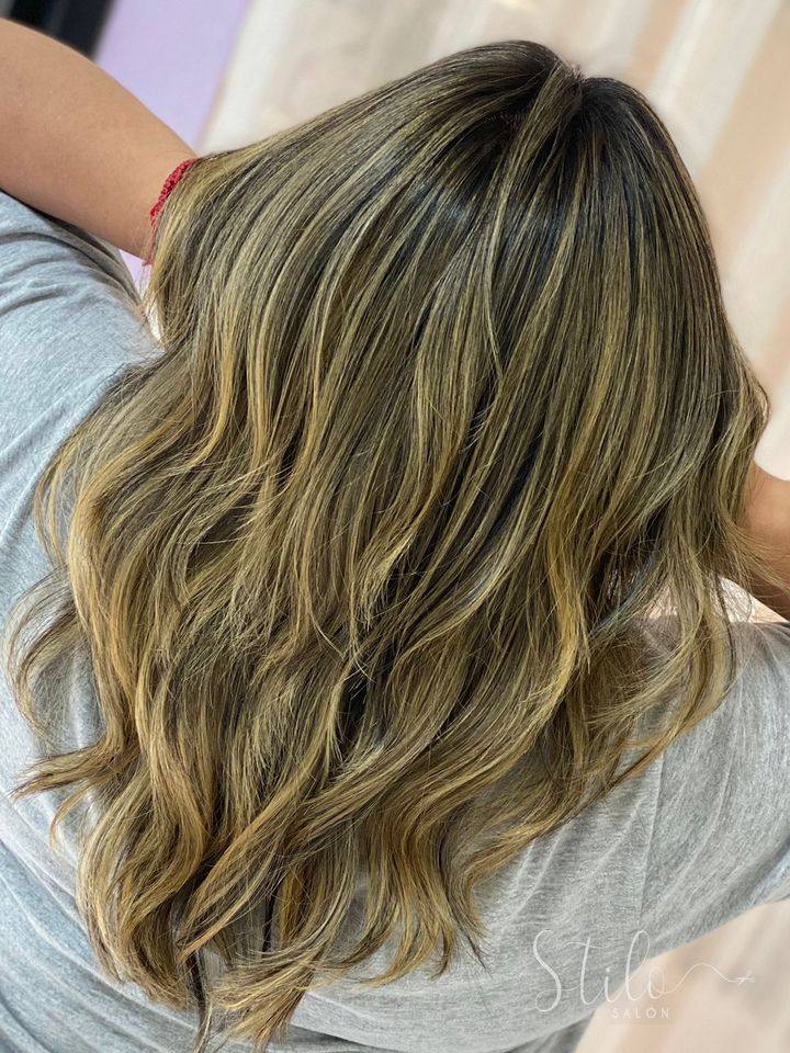 Balayage done at Stilo Salón, Roma Norte, Mexico City