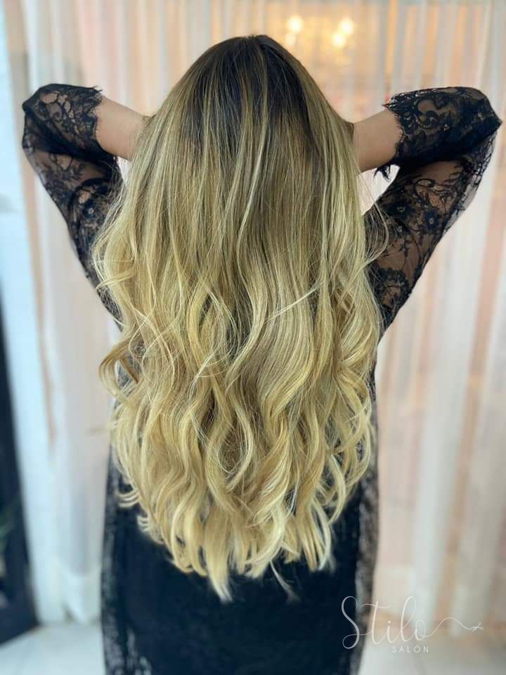 Blondes & babylights done at Stilo Salón, Roma Norte, Mexico City