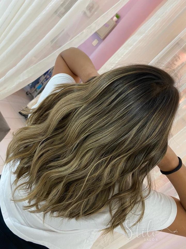 Balayage done at Stilo Salón, Roma Norte, Mexico City