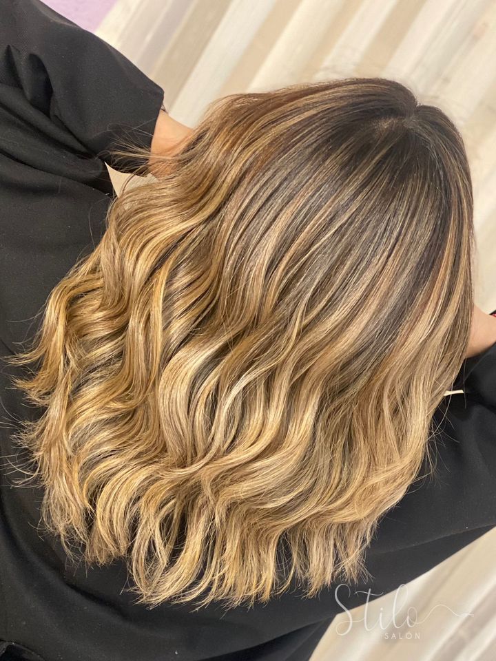 Balayage done at Stilo Salón, Roma Norte, Mexico City