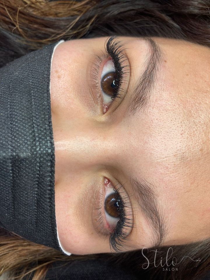 Lash extensions done at Stilo Salón, Roma Norte, Mexico City