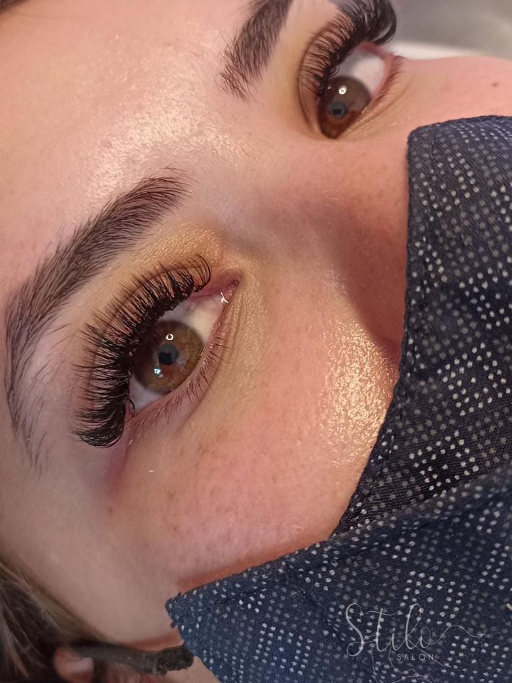 Lash extensions done at Stilo Salón, Roma Norte, Mexico City