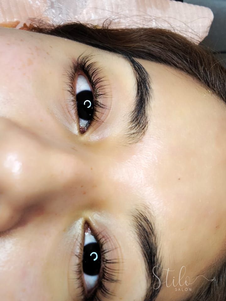 Lash extensions done at Stilo Salón, Roma Norte, Mexico City